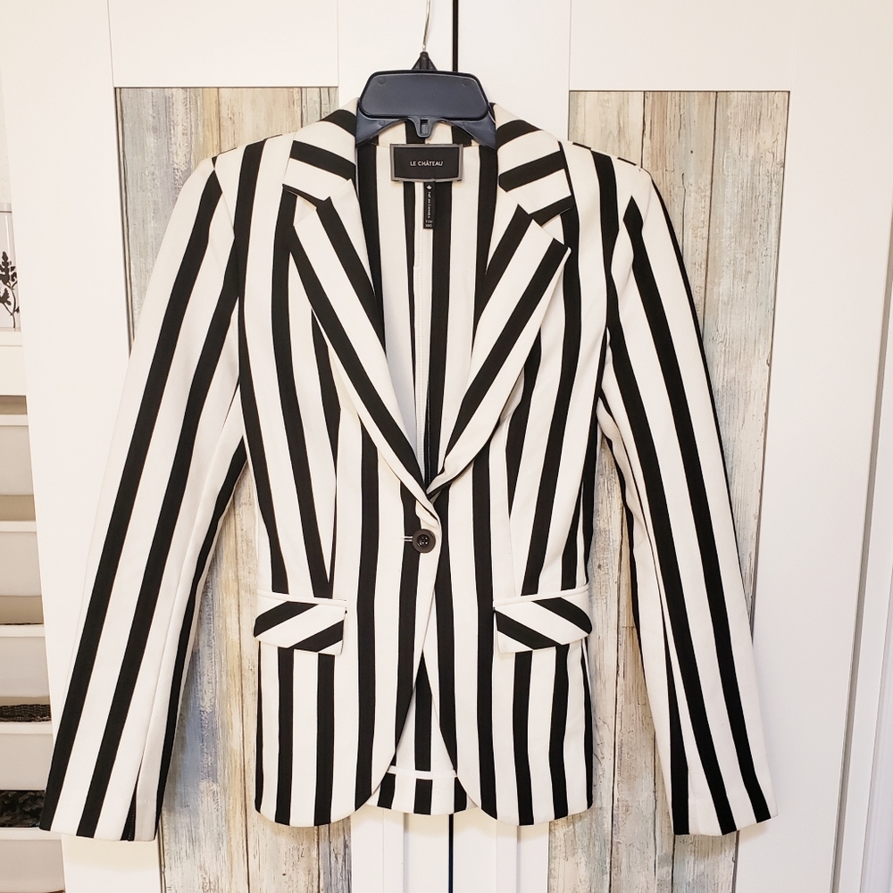 Le Chateau Black & White Stripped Blazer - XXS